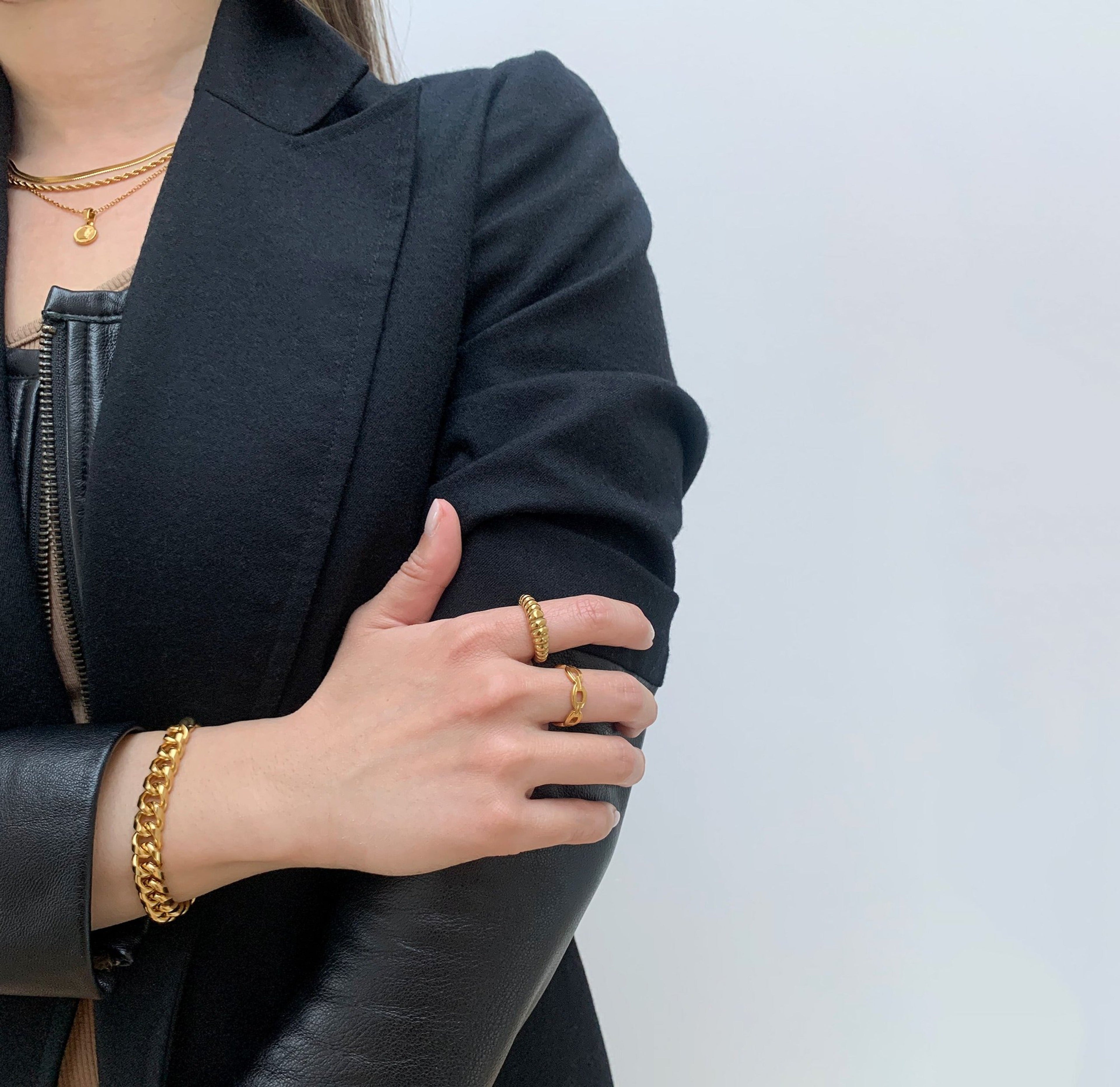 CAMRON THIN GOLD CROISSANT RING